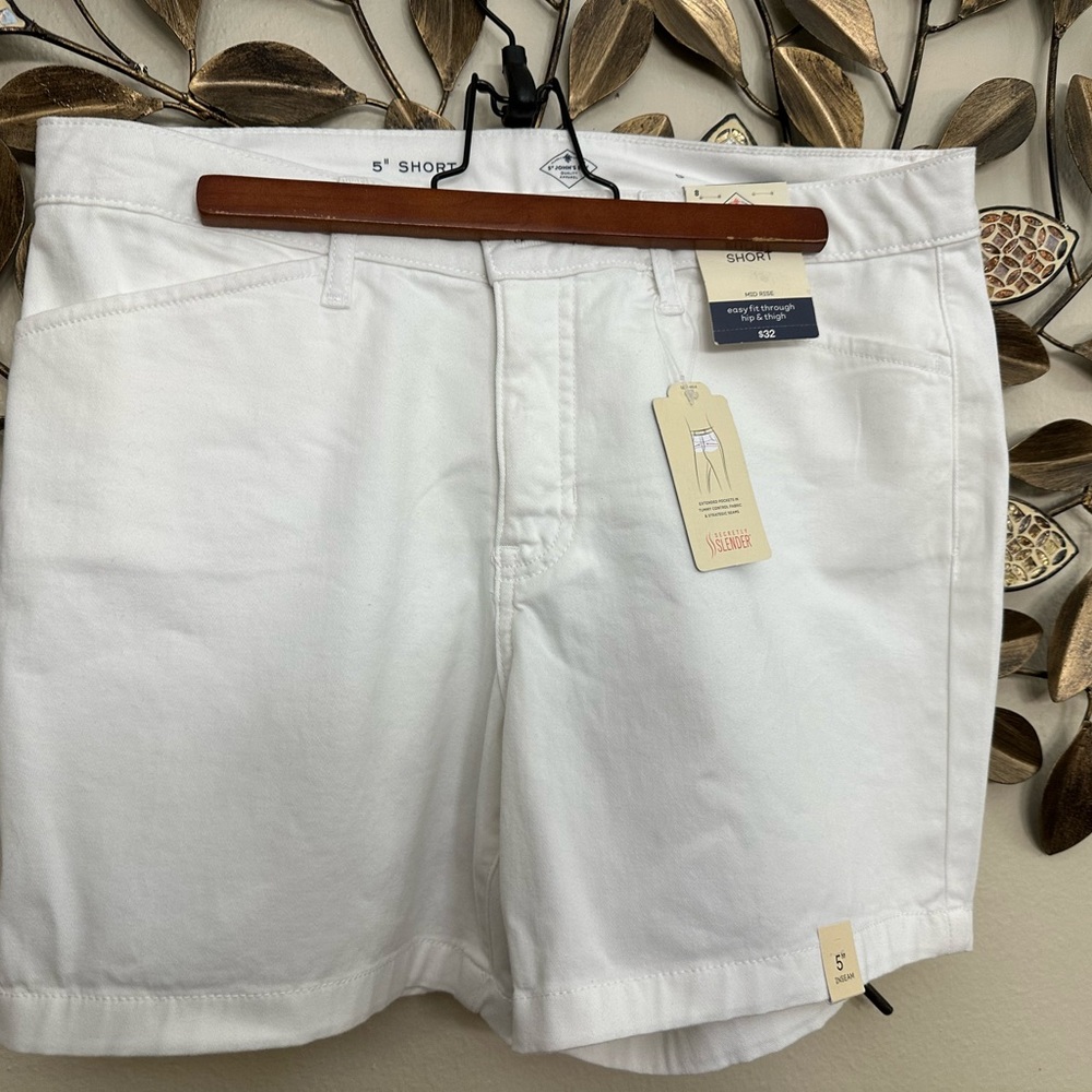 StJohn’s Bay brand-Mid-Rise Tummy control shorts